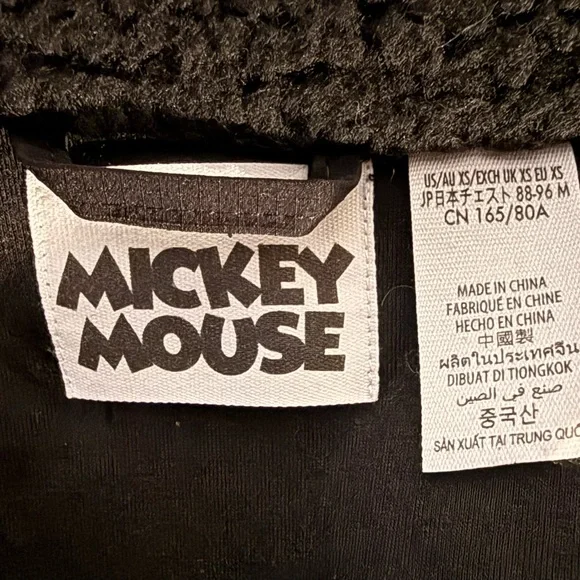 Mickey Mouse fleece cardigan zip jacket with Mickey embroidery patch. L - Picture 6 of 6